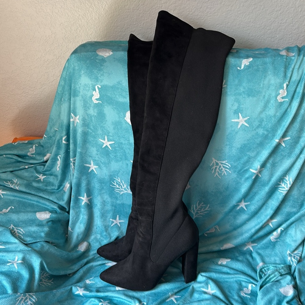 Steve Madden Black Over the Knee Boots sz 8.5 with stable heel and elastic legs